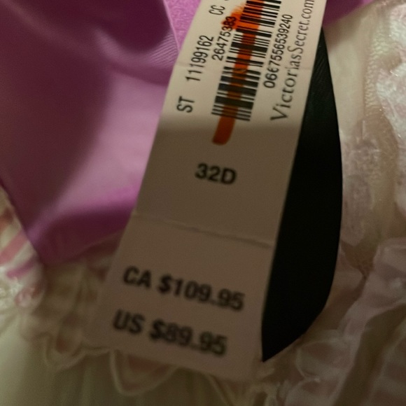 Victoria's Secret Luxe Lingerie Demi Mesh Bra - Picture 14 of 15